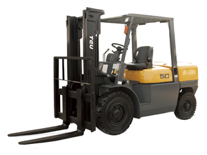 Xe nâng chạy dầu FD45T